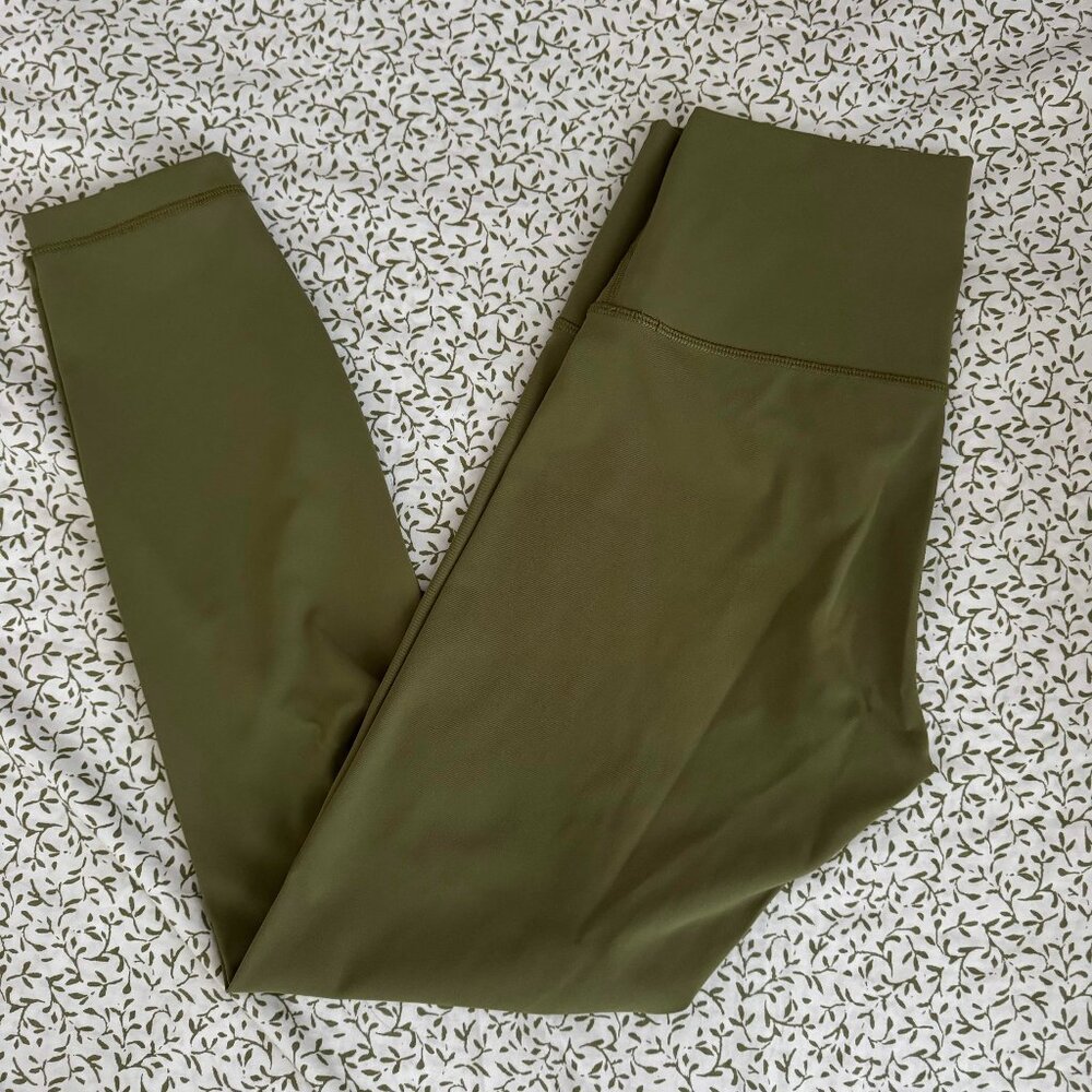 Lululemon Wunder Under 25"